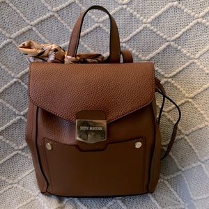 Steve Madden small woman’s backpack in beige